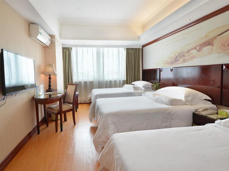 Vienna Hotel Canton Esterno foto