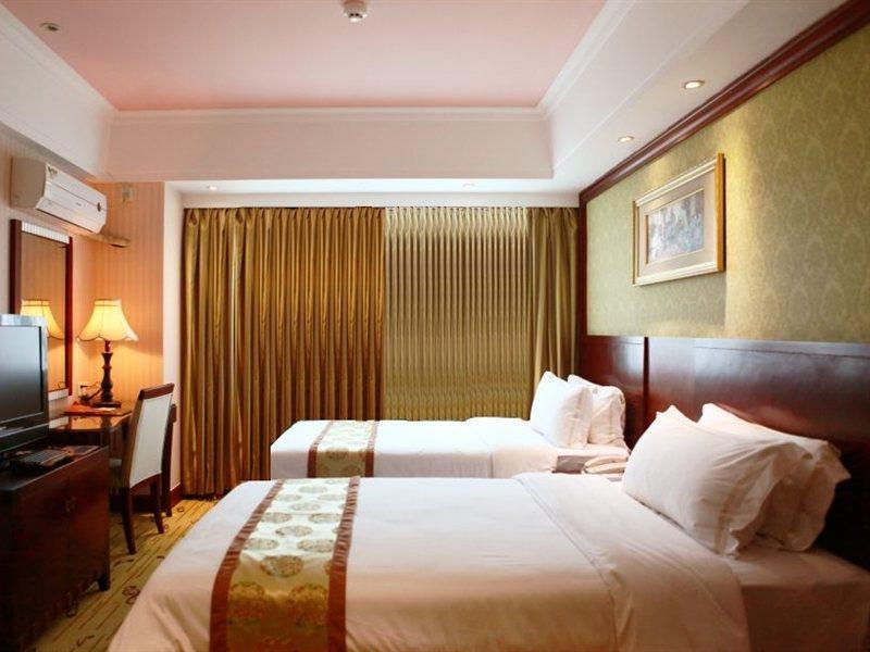 Vienna Hotel Canton Esterno foto